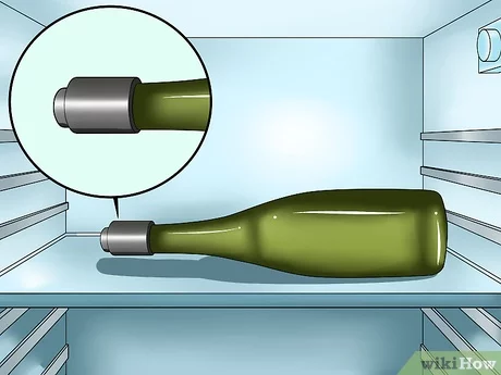 ¿Cómo y cuánto tiempo se puede conservar una botella de champán?