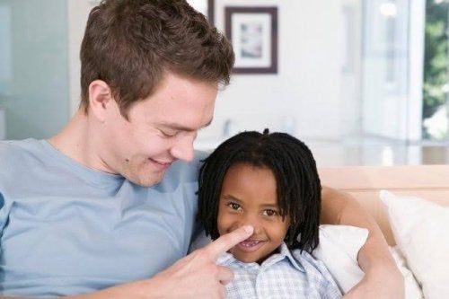 Todo lo que debes saber antes de adoptar un niño